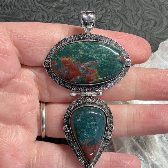 Double Heliotrope Bloodstone Pendant Stone Crystal Jewelry - Picture 7 of 7